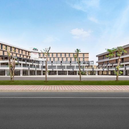Ramada Plaza By Wyndham Batman Ξενοδοχείο Εξωτερικό φωτογραφία