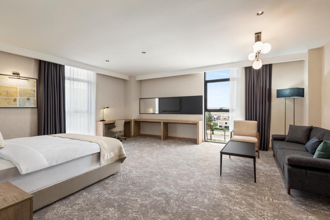 Ramada Plaza By Wyndham Batman Ξενοδοχείο Εξωτερικό φωτογραφία